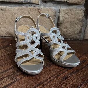 Naturalizer Cameron Sparkling Silver Strappy Heels size 6